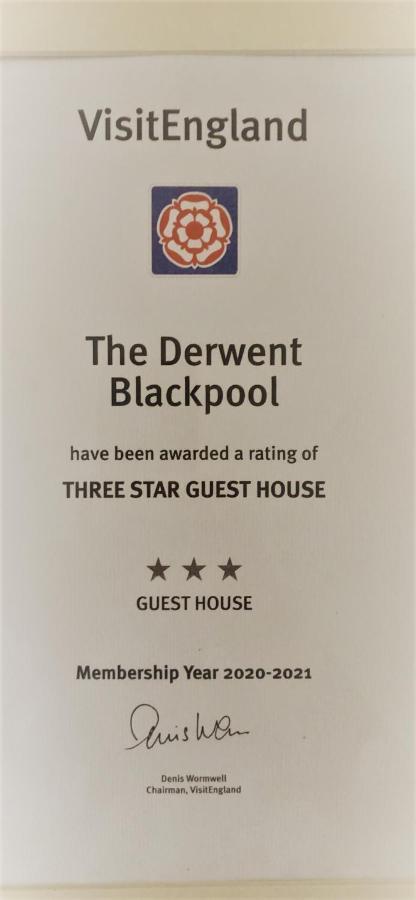 Ultimate Family Guest House Blackpool Bagian luar foto
